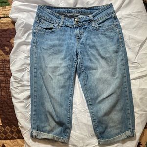 Old Navy Denim Capris